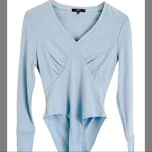 NWT 7FAM Baby Blue Long Sleeve Bodysuit Hook Detail Medium
